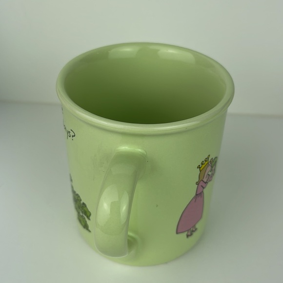 Mugs Hallmark Princess kissing frogs “ever have one of those days” green mug - Picture 5 of 6